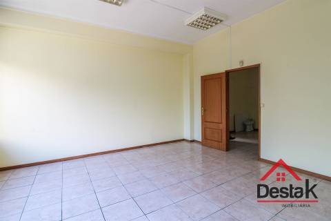 Loja comercial em Viseu
