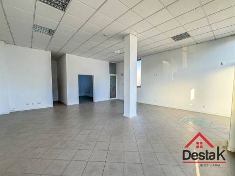 Loja para venda em Viseu