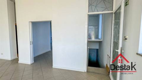 Loja para venda em Viseu