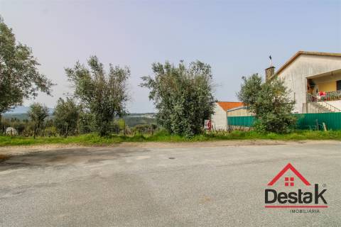 Terreno rústico em Silvares, Silgueiros