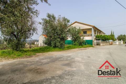 Terreno rústico em Silvares, Silgueiros