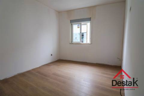 Moradia V3 à venda em Rio de Loba