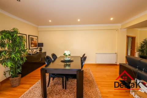 Moradia V4 de Excelência com Jardim em Viseu