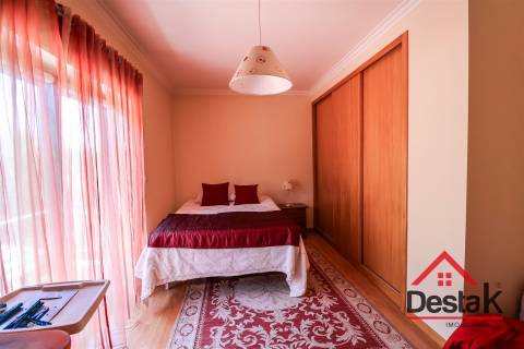 Moradia V4 de Excelência com Jardim em Viseu