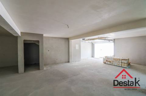 Moradia em banda V3 em construção para venda em Viseu