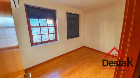 Prédio para venda na Sé de Viseu