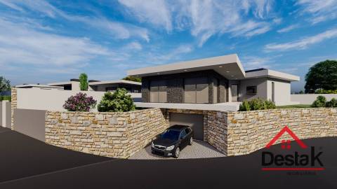 Moradia isolada V3 em Viseu