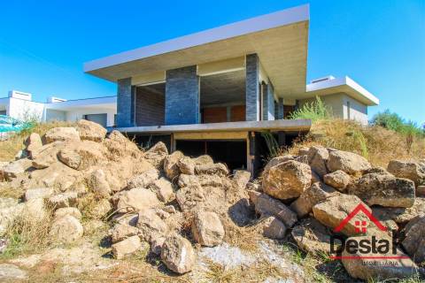 Moradia isolada V3 em Viseu