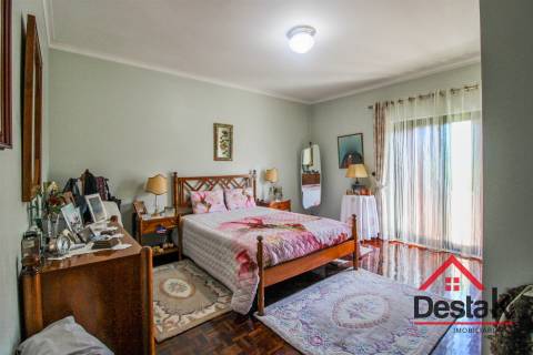 Moradia V4 independente em Viseu