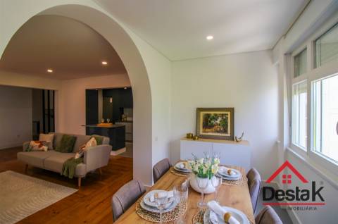 Apartamento T3+1 no Centro de Viseu