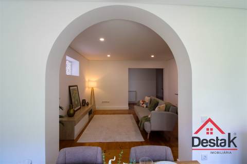 Apartamento T3+1 no Centro de Viseu