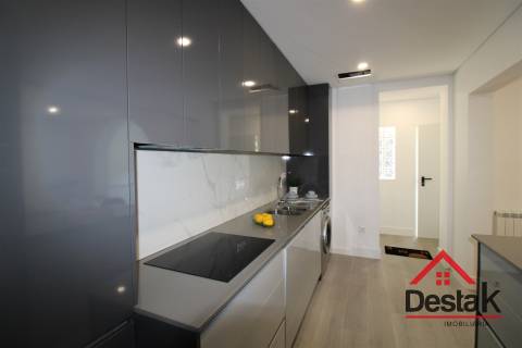 Apartamento T3+1 no Centro de Viseu