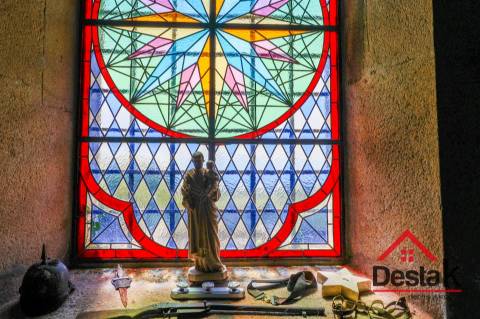 Casa senhorial situada em Rio de Moinhos