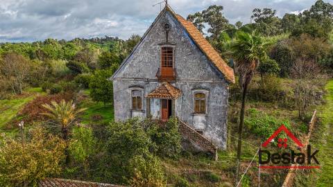 Quinta próxima de Viseu com 10 Hectares