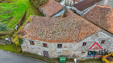Quinta próxima de Viseu com 10 Hectares