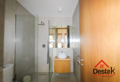 Apartamento T1 novo para arrendamento no centro de Viseu