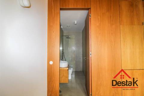 Apartamento T1 para arrendamento no centro de Viseu