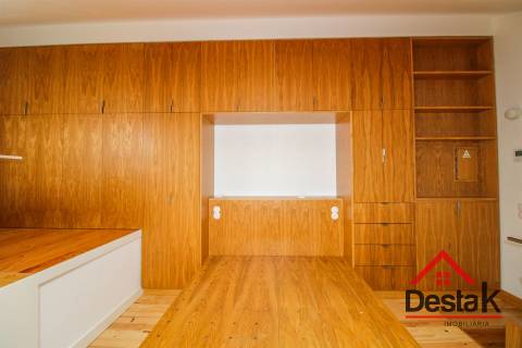 Apartamento T1 para arrendamento no centro de Viseu