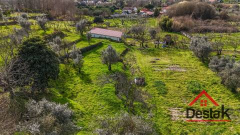 Quintinha em São Miguel do Outeiro, Tondela