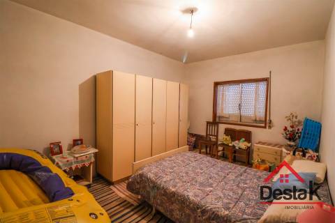 Moradia T5 em Castro Daire