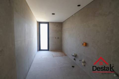 Moradia Geminada V3 Viseu