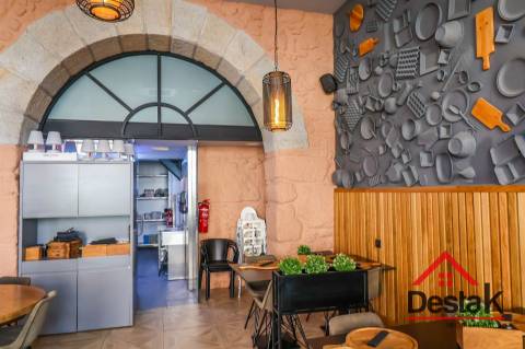 Pizzaria para trespasse localizada no Centro de Viseu