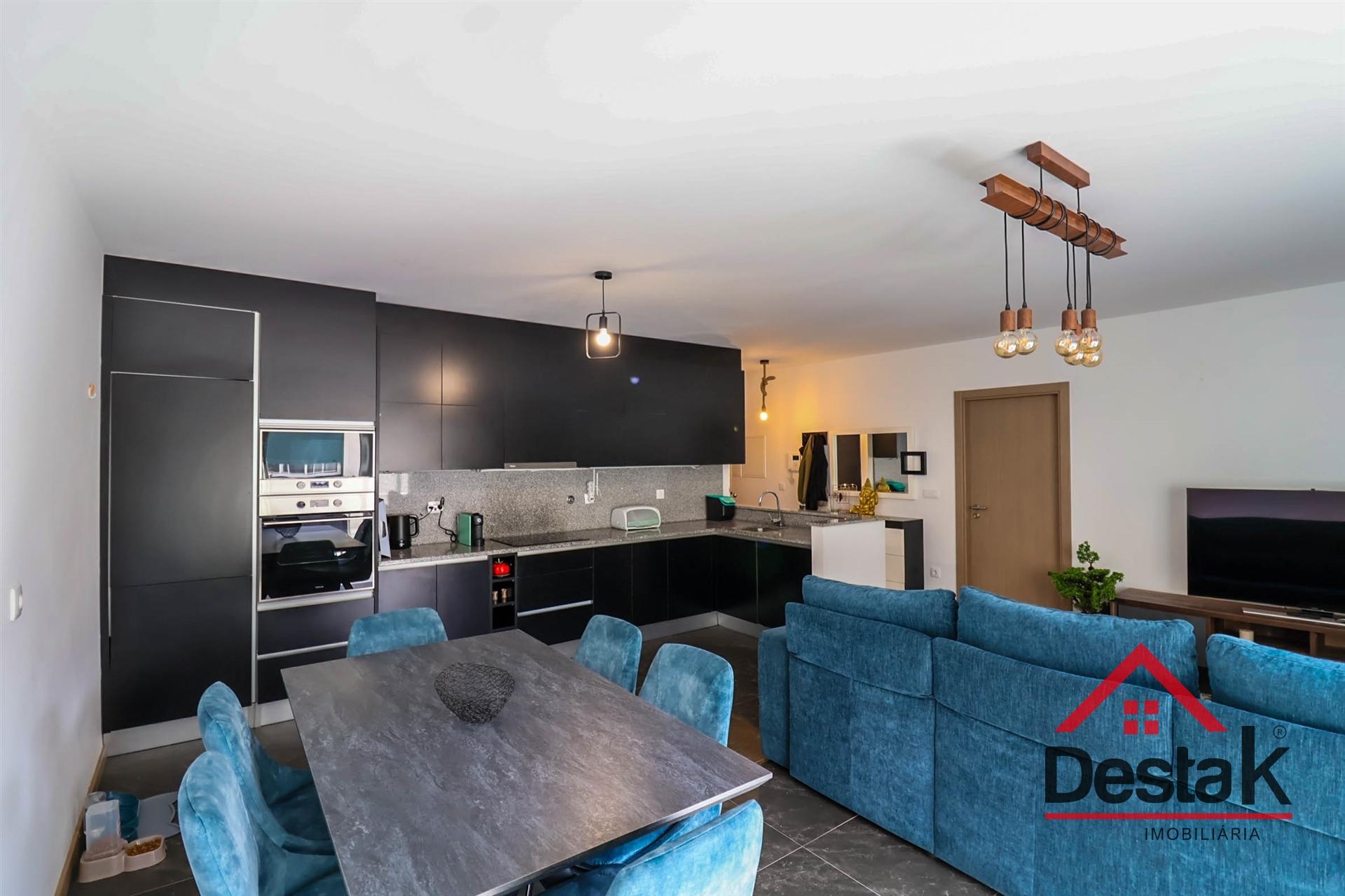Apartamento T3 para venda em Ranhados, Viseu