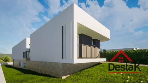 Moradia isolada V3 situada em Abraveses