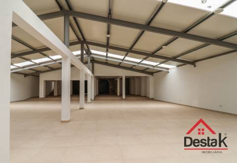 Espaço Comercial para venda no Centro de Viseu
