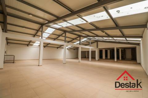 Espaço Comercial para venda no Centro de Viseu