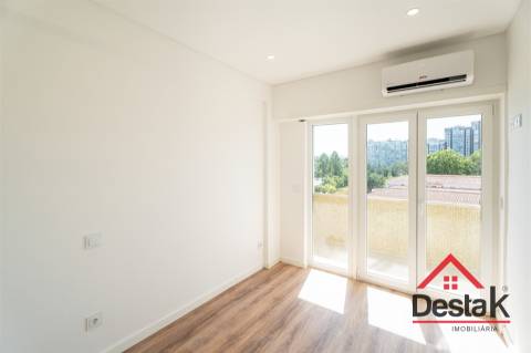 Apartamento T1 Venda em São Domingos de Benfica,Lisboa