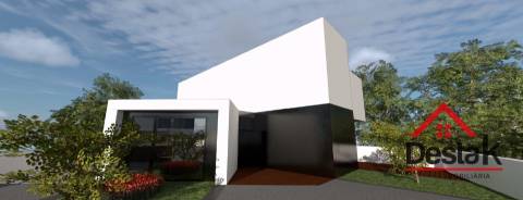 Moradia V4+1 em Viseu