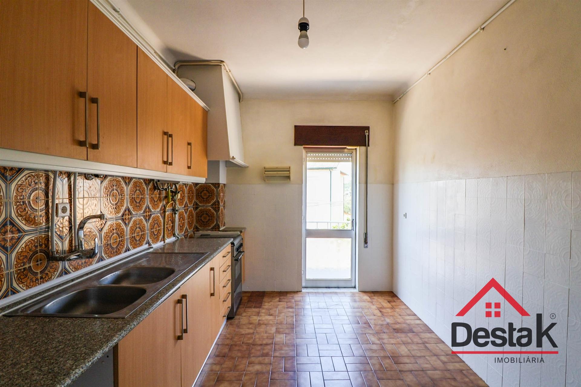 Apartamento T3 para arrendamento em Viseu