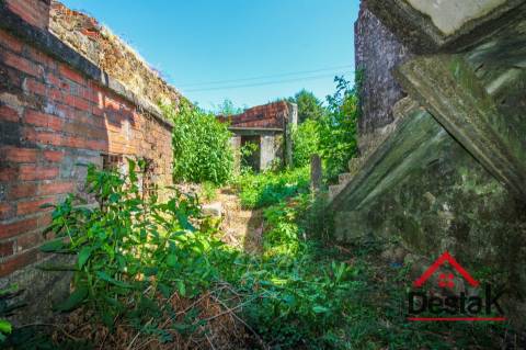 Moradia Devoluta a 10 minutos de Viseu