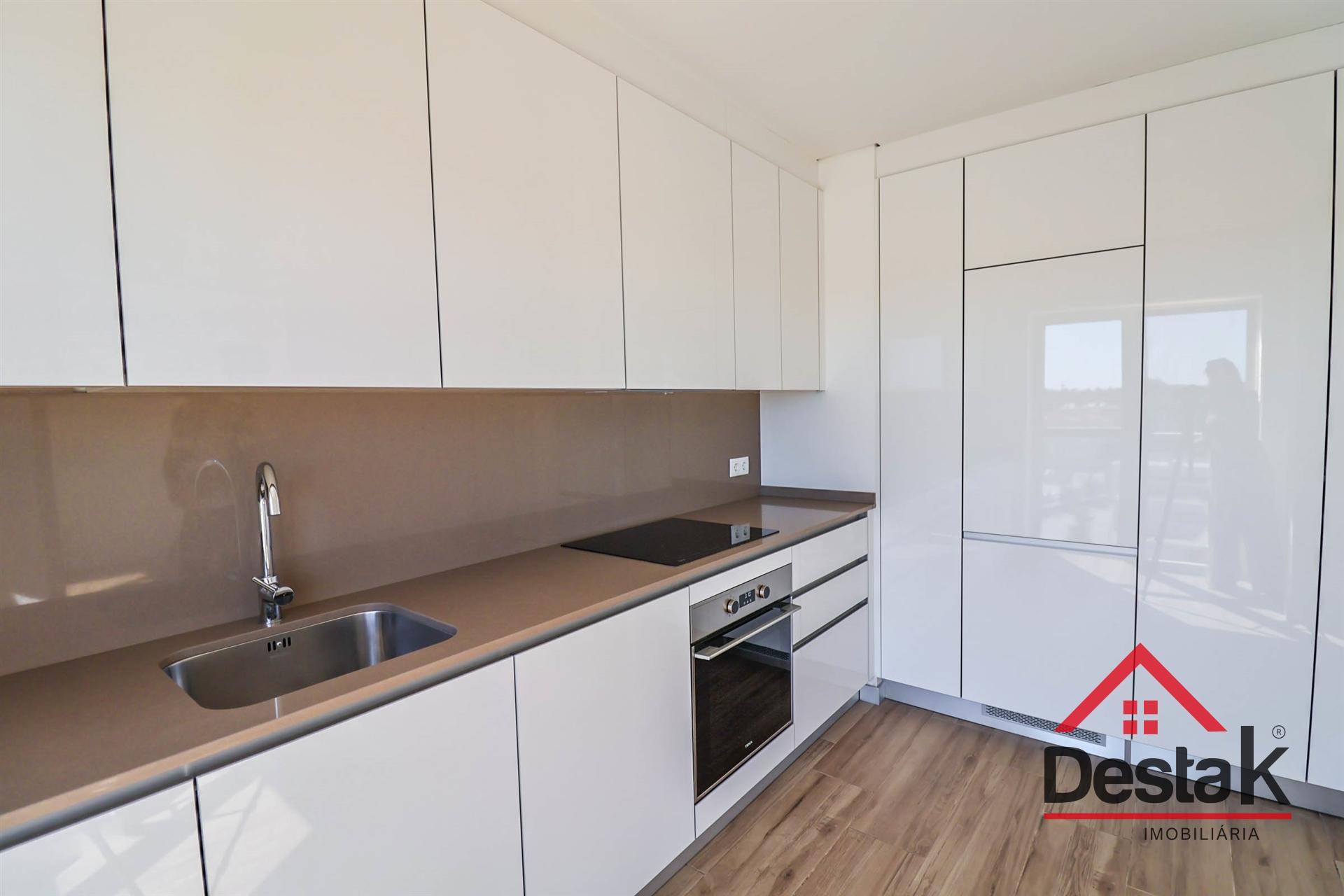 Apartamento T1 Arrendamento em Ranhados,Viseu