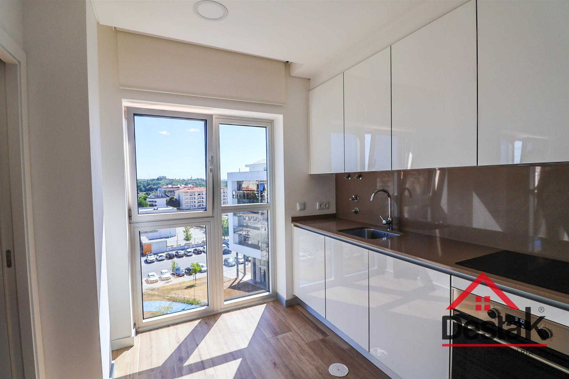 Apartamento T1 Arrendamento em Ranhados,Viseu