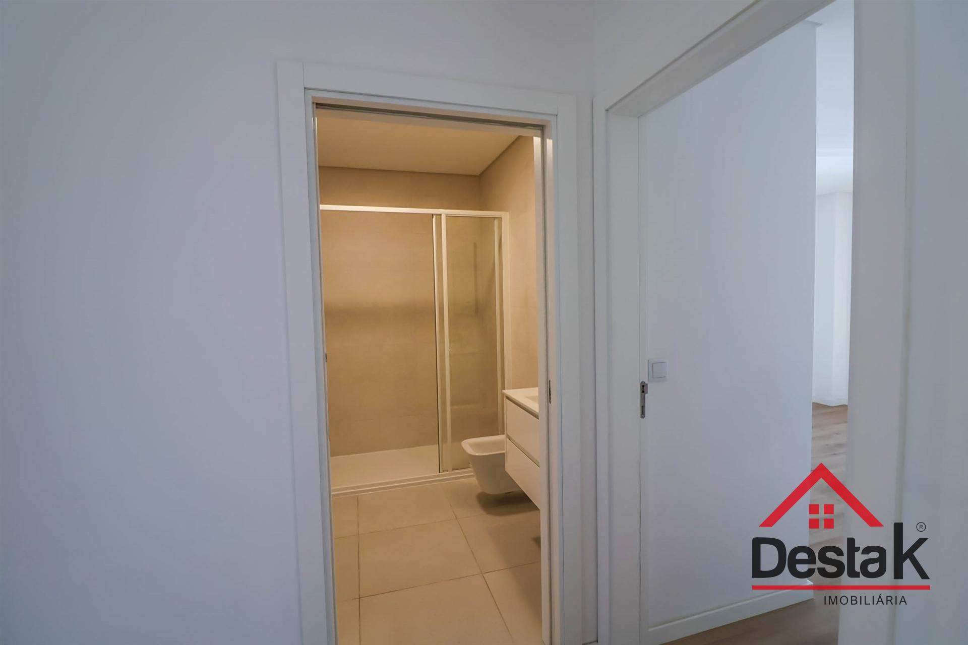 Apartamento T1 Arrendamento em Ranhados,Viseu