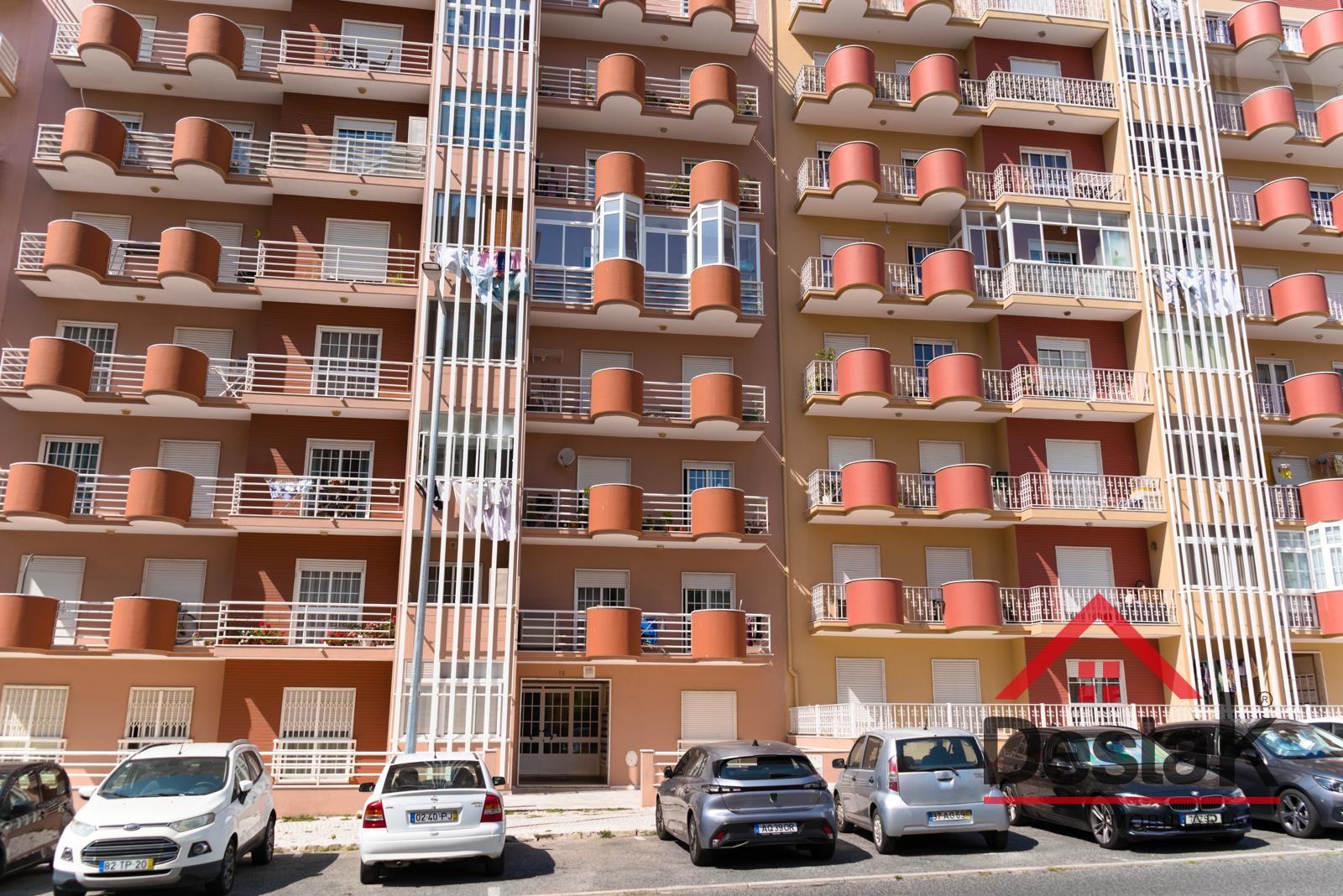 Apartamento T2 Venda em Rio de Mouro,Sintra