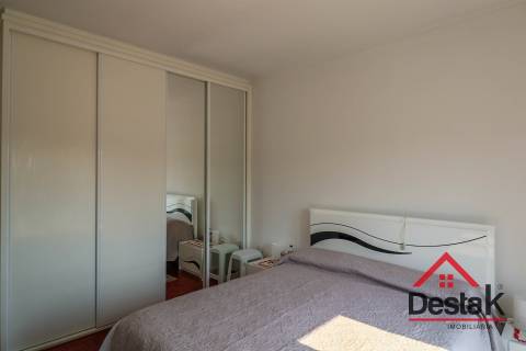 Moradia T4 com piscina para venda em Viseu