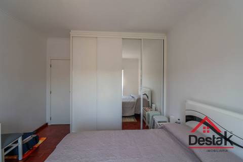 Moradia T4 com piscina para venda em Viseu