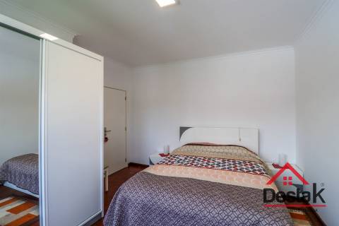 Moradia T4 com piscina para venda em Viseu