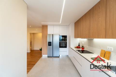 Apartamento T3 Venda em Cacém e São Marcos,Sintra