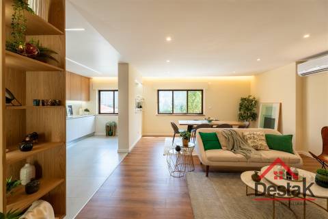 Apartamento T3 Venda em Cacém e São Marcos,Sintra