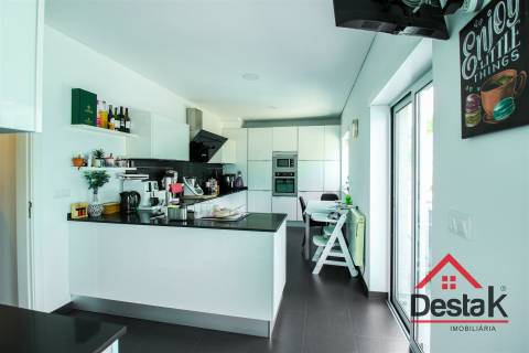 Apartamento T3 na Quinta da Aguieira