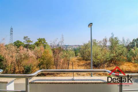 Apartamento T3 na Quinta da Aguieira