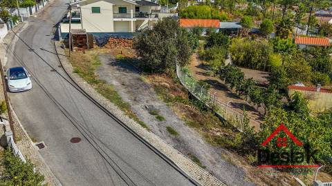Lote de terreno com projeto aprovado para construção em Viseu