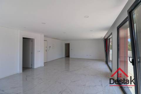 Apartamento T4 no centro da Cidade de Viseu