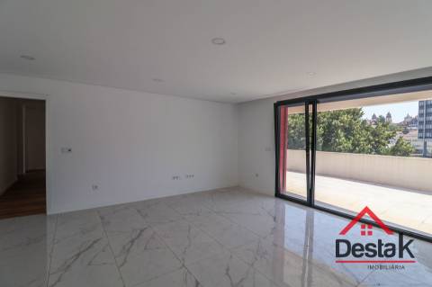 Apartamento T4 no centro da Cidade de Viseu