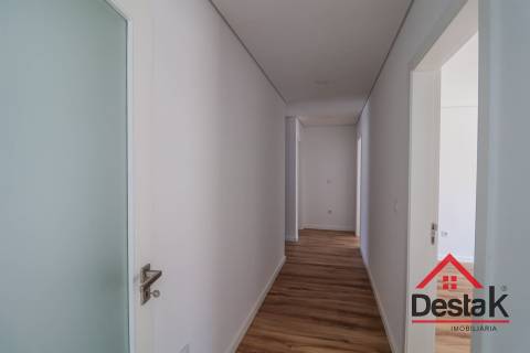 Apartamento T4 no centro da Cidade de Viseu