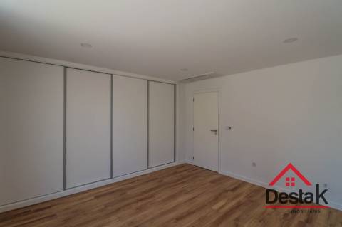 Apartamento T4 no centro da Cidade de Viseu